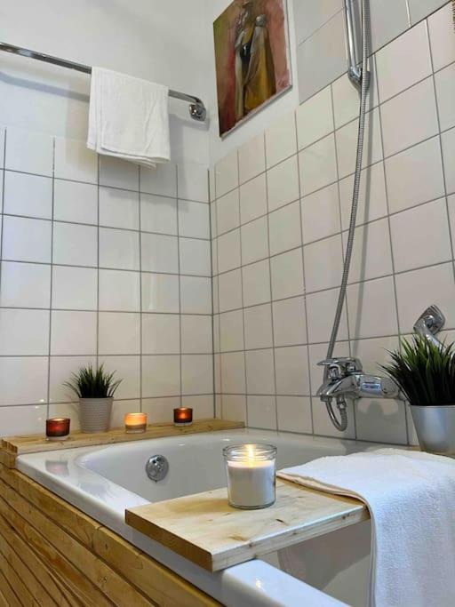 Boho Apartment In Der Stadtmitte Лар Екстер'єр фото