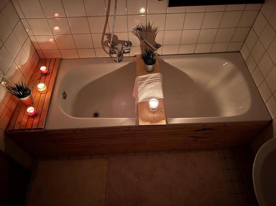 Boho Apartment In Der Stadtmitte Лар Екстер'єр фото